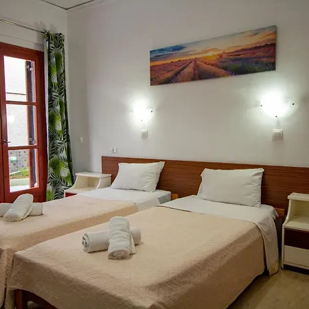 Hotel de apartamente Harrys Bar & *