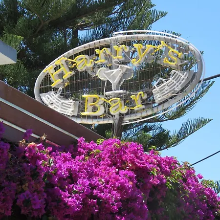 Harrys Bar & * Acharavi (Corfu)