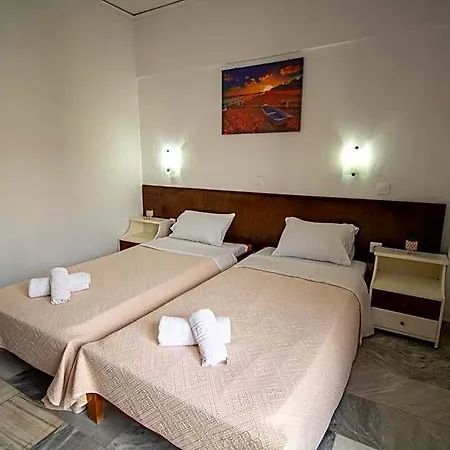 Apartahotel Harrys Bar &