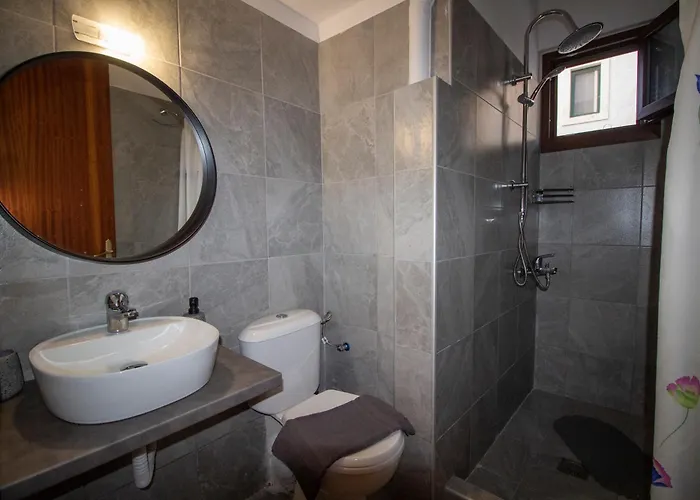 Harrys Bar & Hotel apartamentowy